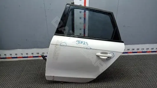 Дверь 8K9833051D