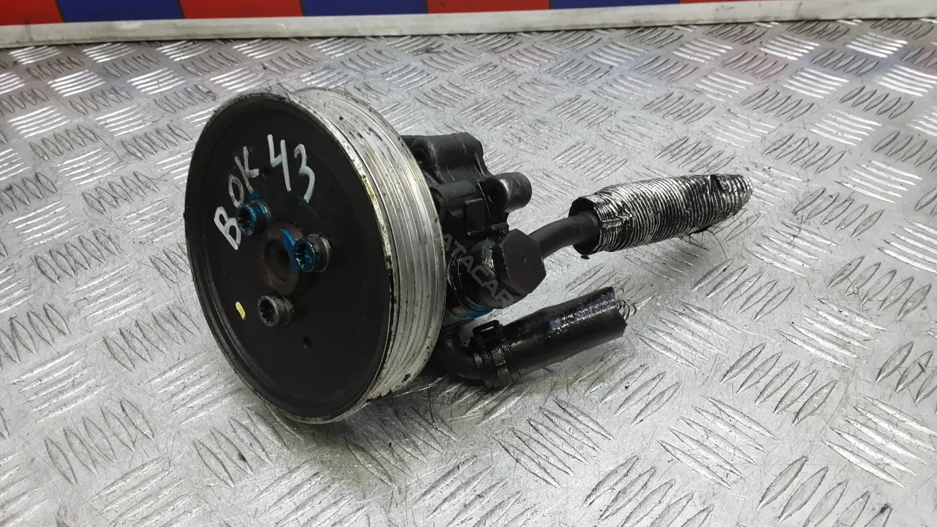 Насос гидроусилителя руля 7L6422154C