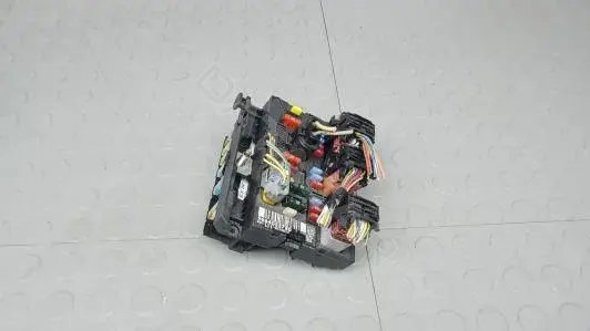 Блок управления BCM 9664055780