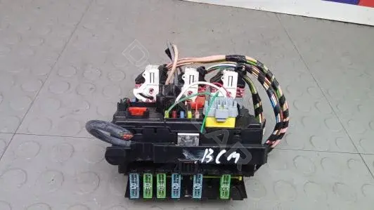 Блок управления BCM 9667199780