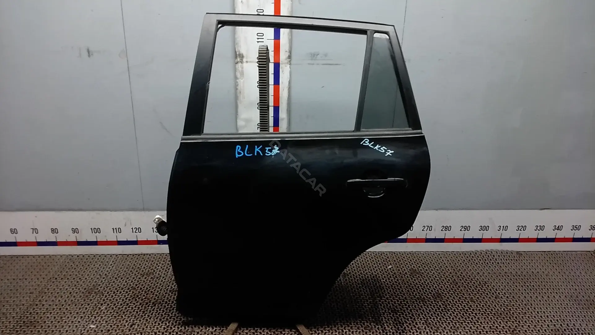 Дверь BLK57FG01