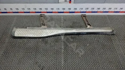 Подножка 9BM28OW01