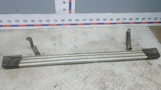 Подножка KBA30920