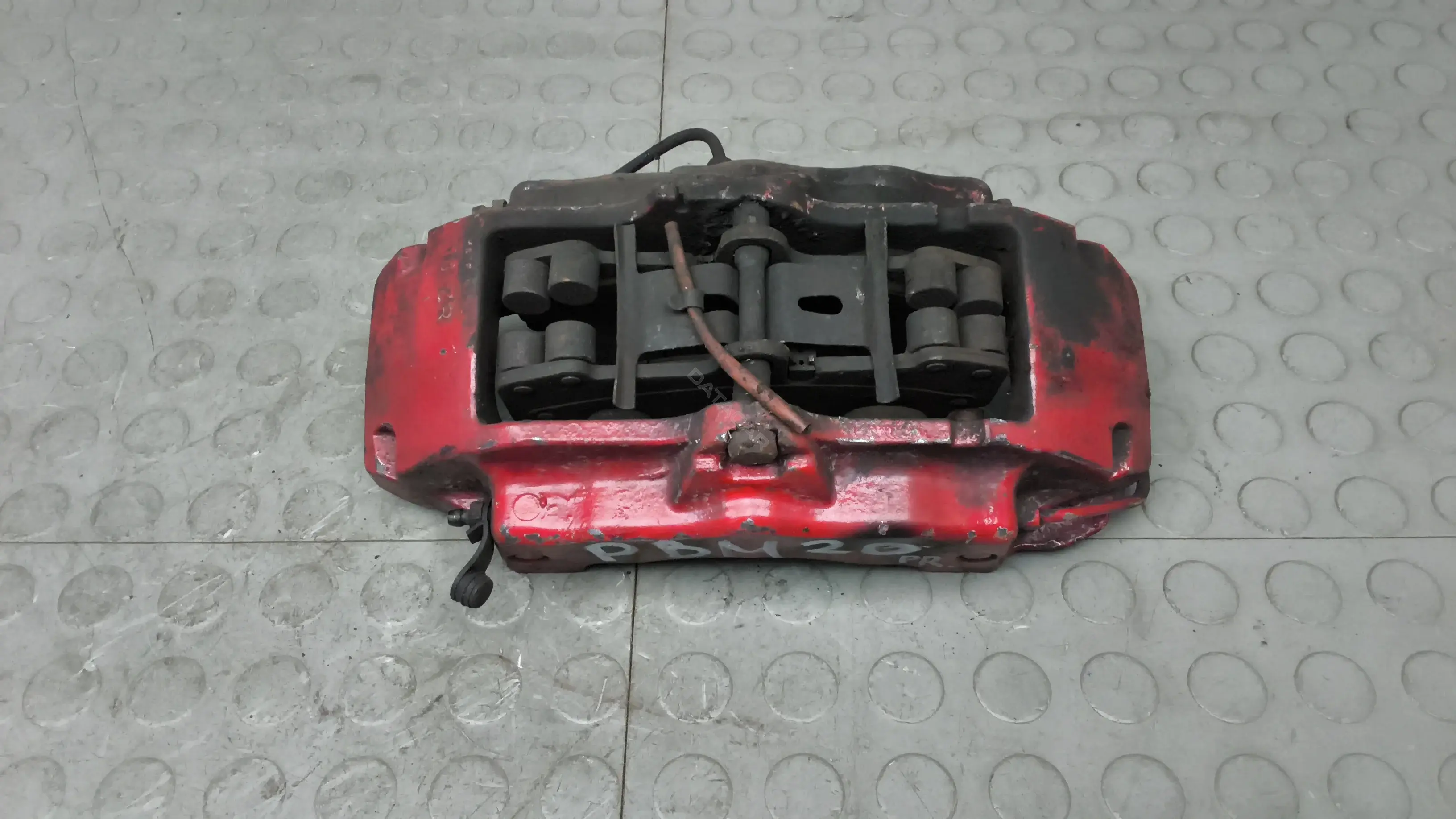 Суппорт тормозной PBM20N701