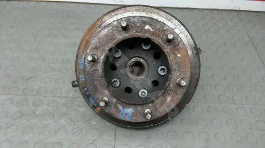 Поворотный кулак PBM160901