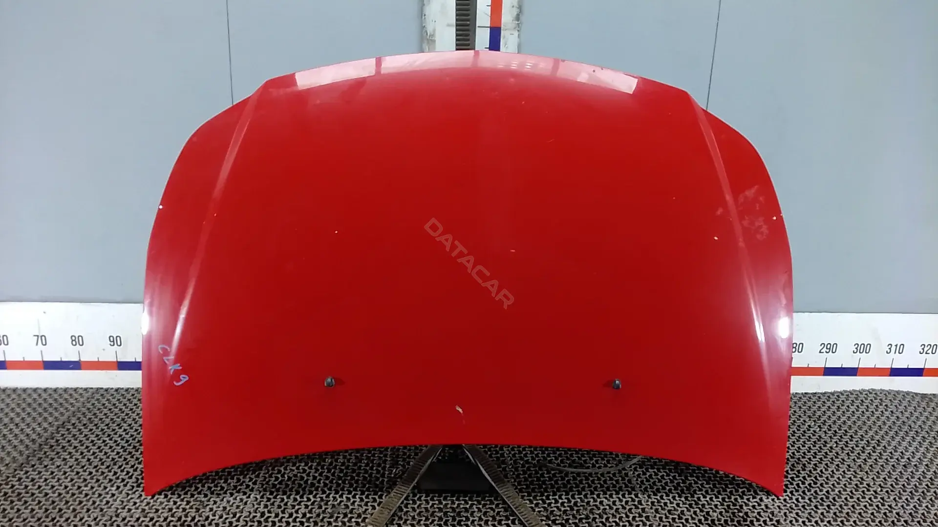 Капот CLK09D201