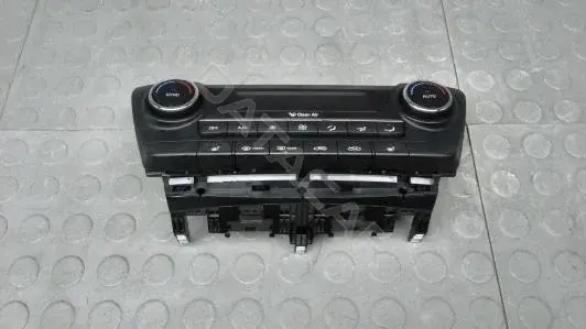Панель управления отопителем (климат-контролем) 1SM20OV01
