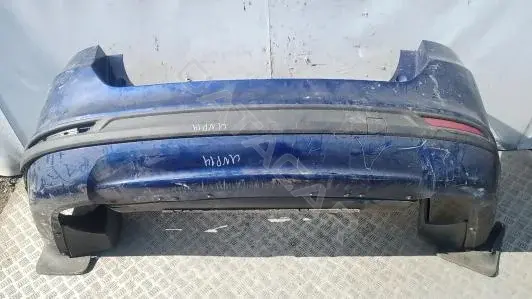 Задний бампер UNP14HG01