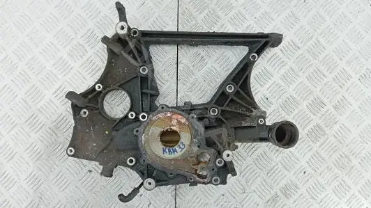 Крышка коленвала KBM33AV01