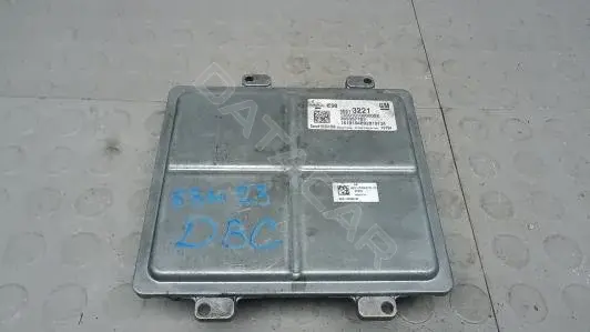 Блок управления двигателем 55513221