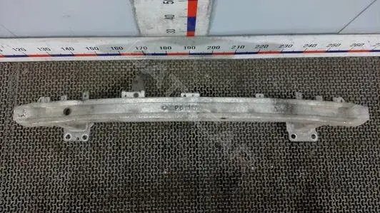 Усилитель бампера PBM09G901