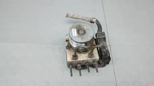 Блок управления АБС 589202w980