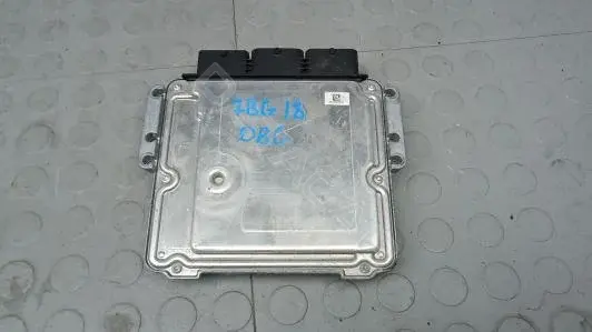 Блок управления двигателем 0281017917