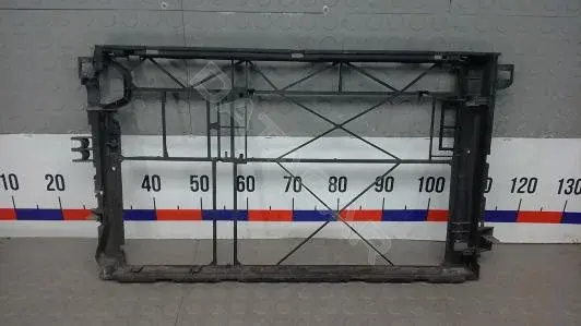 Кронштейн вентилятора радиатора MEP29KG02