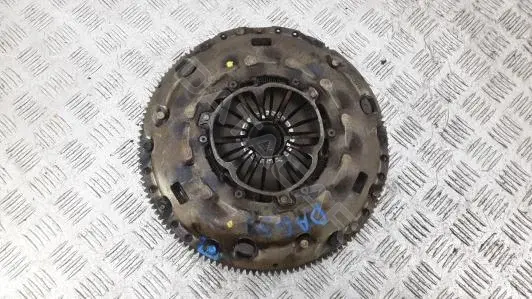 Маховик 03L105266BQ