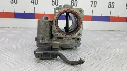 Дроссельная заслонка 35100-2U000