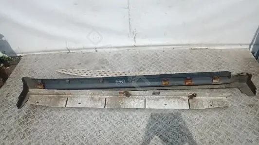 Подножка 7AG16OW01