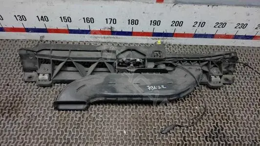Рамка капота 7BM22VQ01