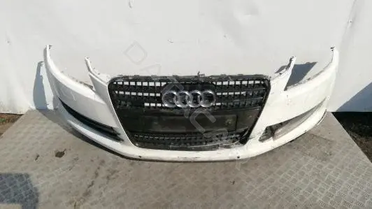 Решетка радиатора 4L0853651