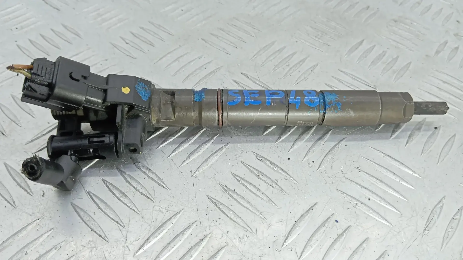 Форсунки 9X2Q-9K546-DB