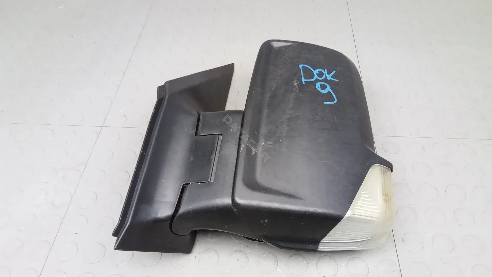 Наружное зеркало DOK09JL01