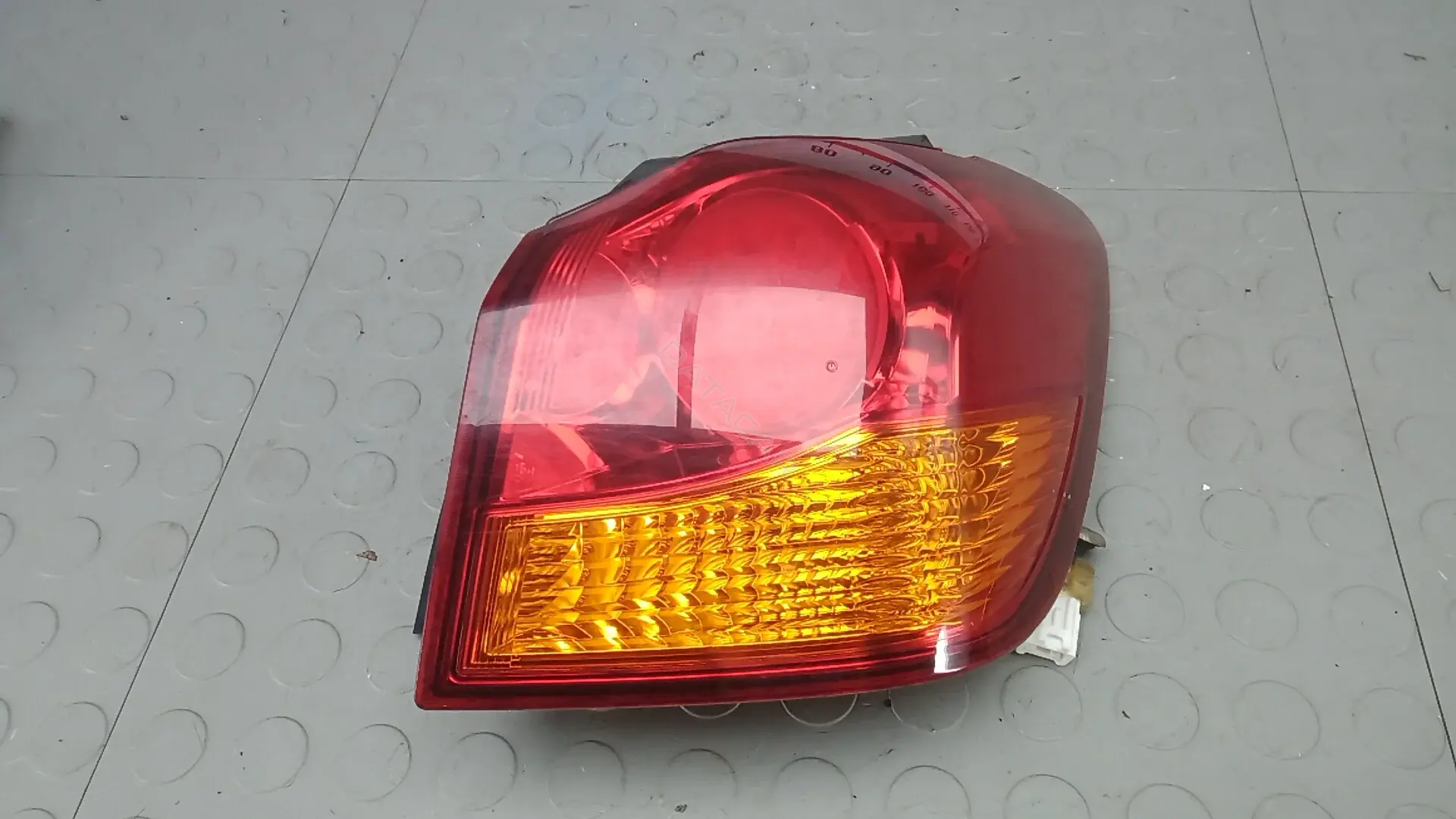Задние фонари DOK61MY01
