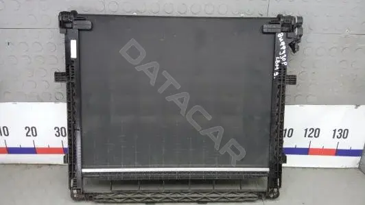 Кронштейн вентилятора радиатора LBM09KG02