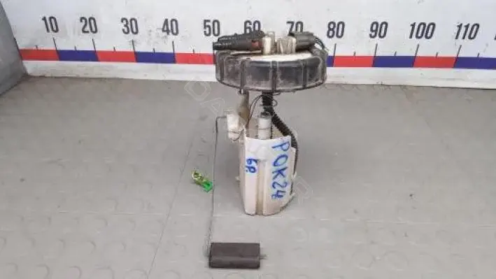 Топливный насос POK24M701