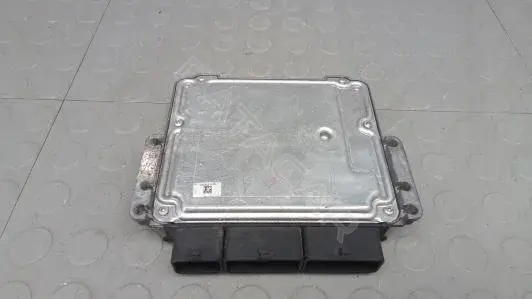 Блок управления двигателем 237104BE0D
