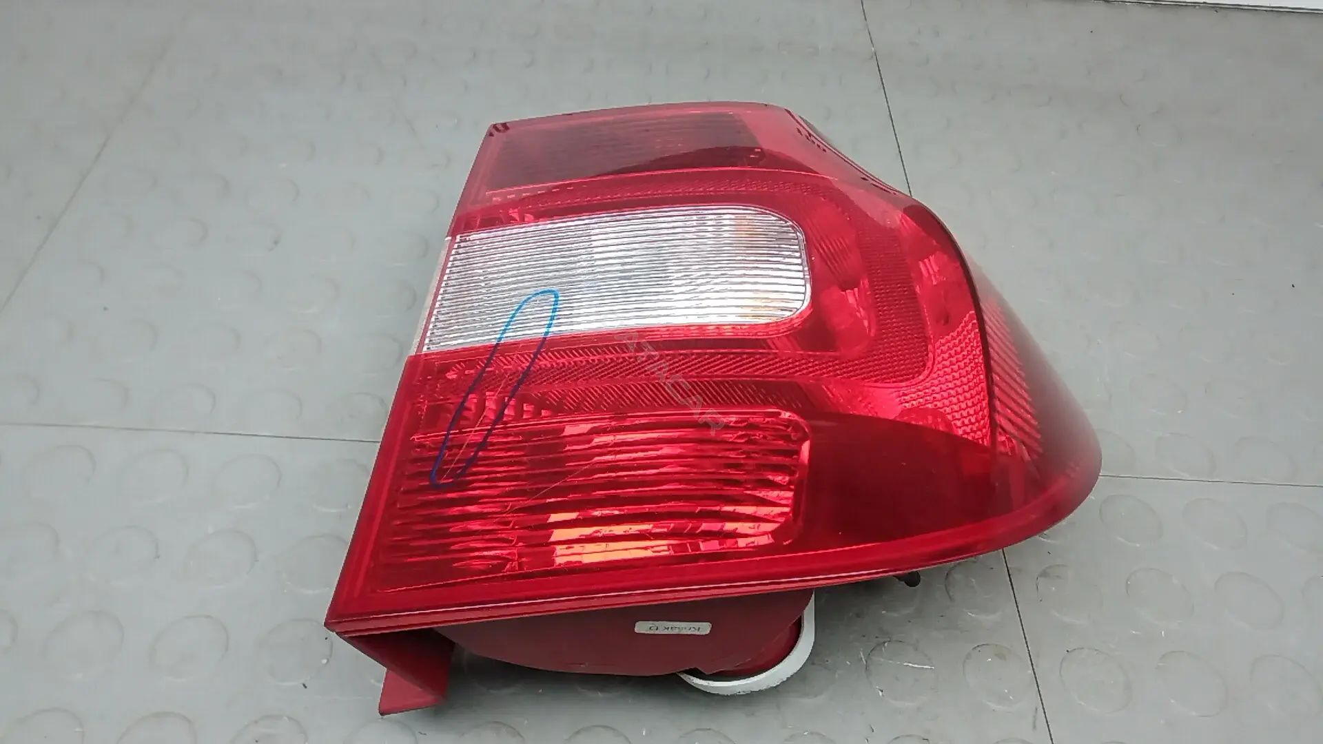 Задние фонари 5L0945112B