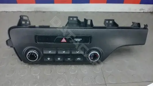 Панель управления отопителем (климат-контролем) 97250F1000AK5