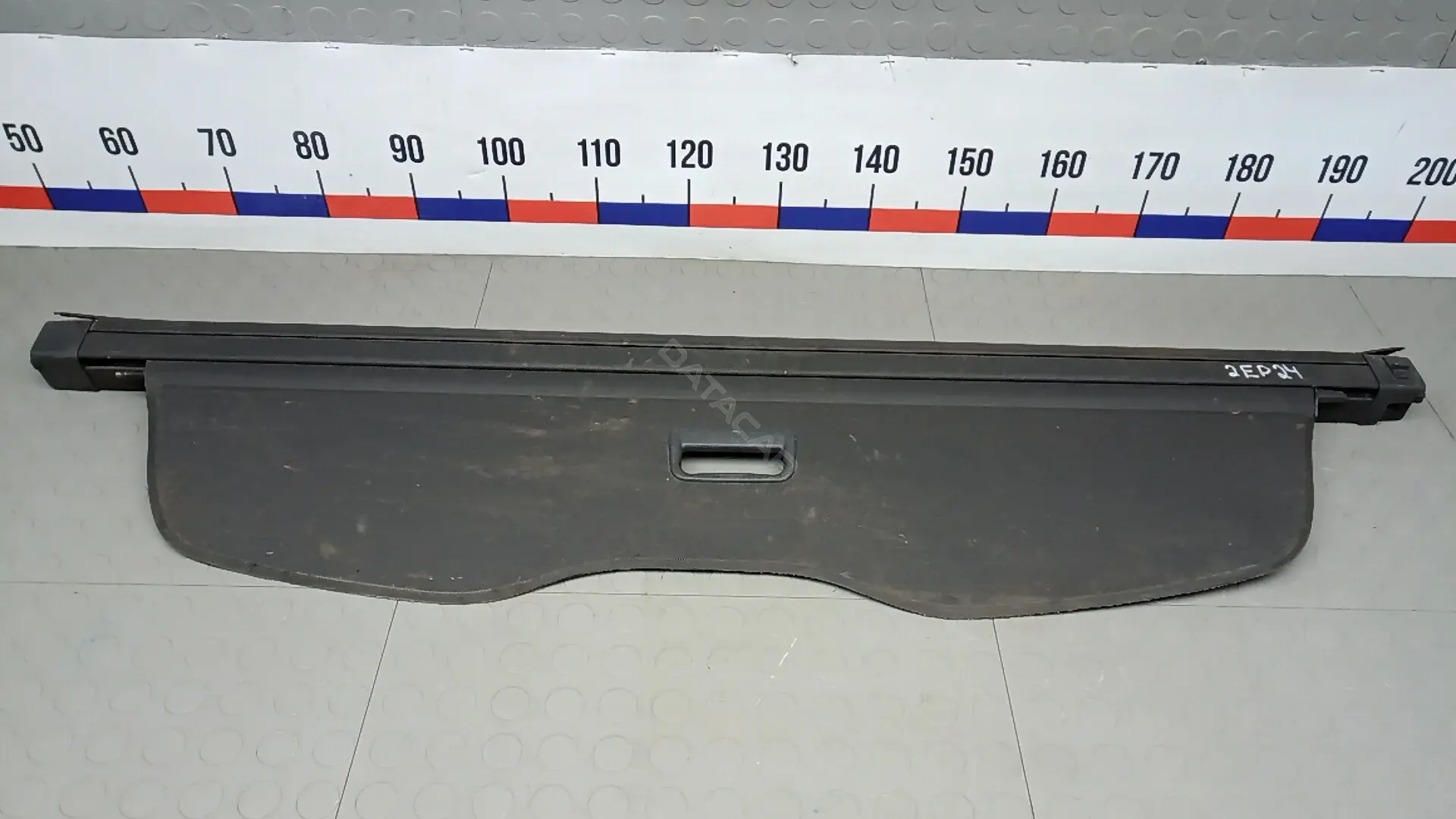Шторка багажника 7L6867773K