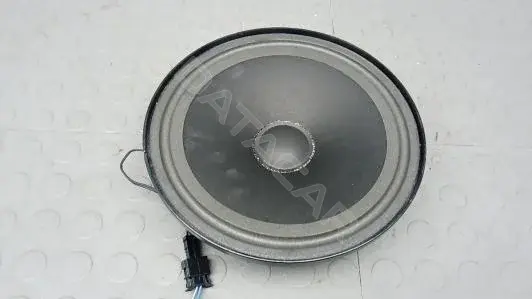 Сабвуфер 8T8035382