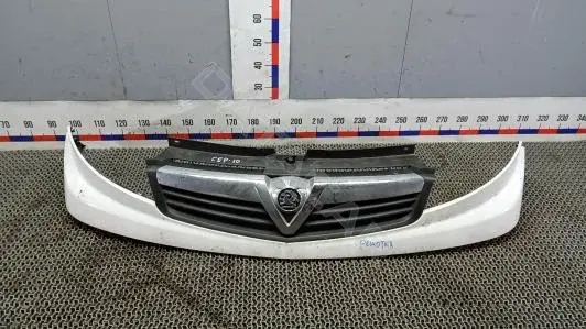 Решетка радиатора CEP10G101