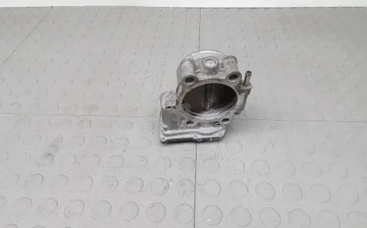 Дроссельная заслонка 8W939F991CA