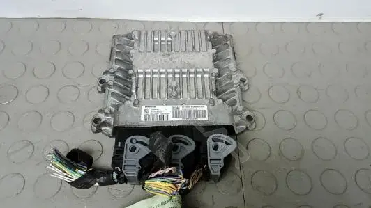 Блок управления двигателем 5ws40264c