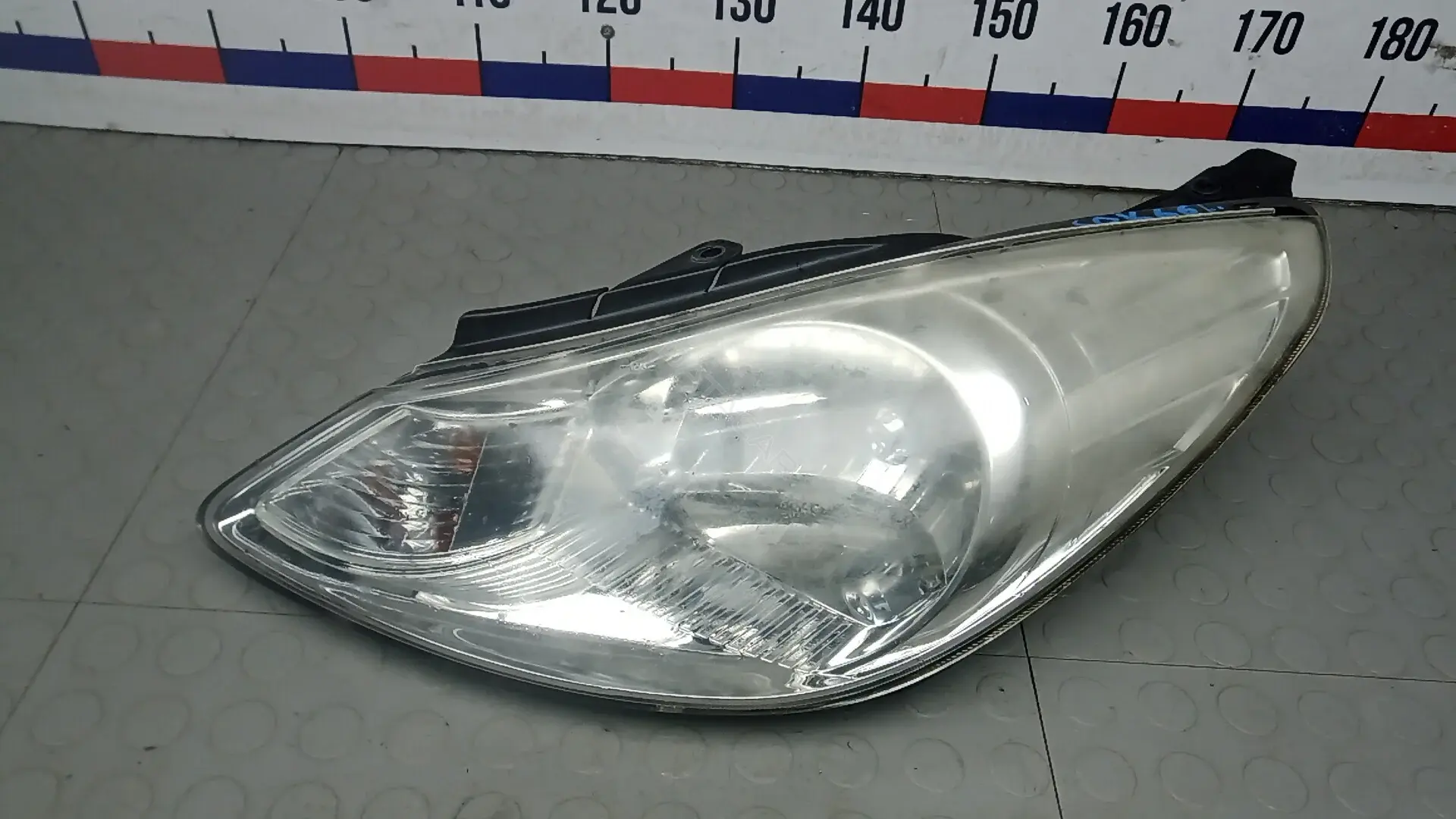 Фары SOK66MR01