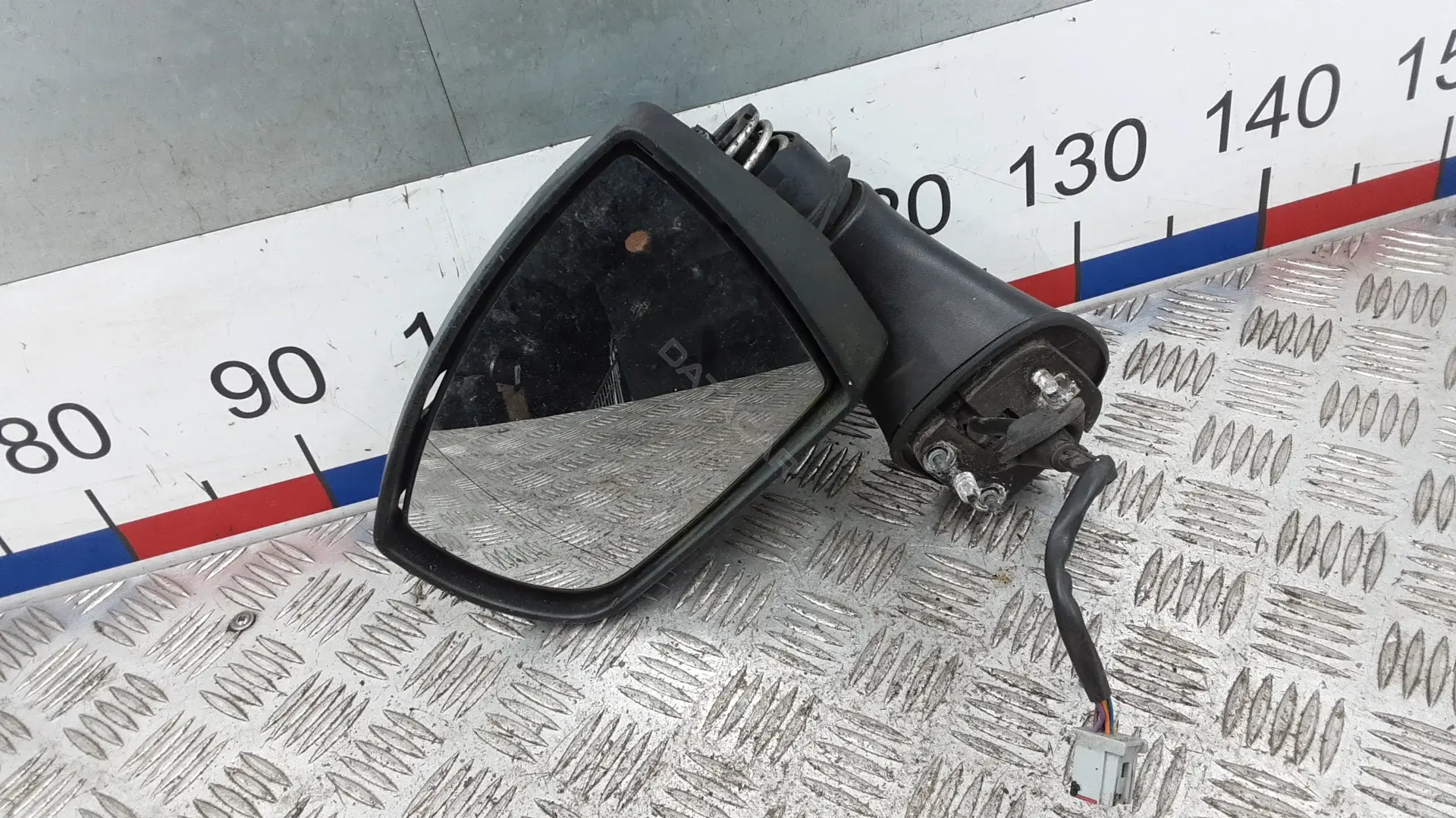Наружное зеркало GDN21JL01