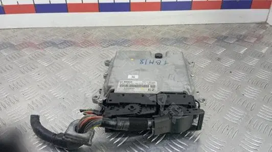 Блок управления двигателем 0281019211, 9R7CG010000000