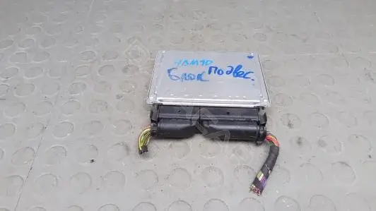 Блок управления пневмоподвеской 3d0907553c