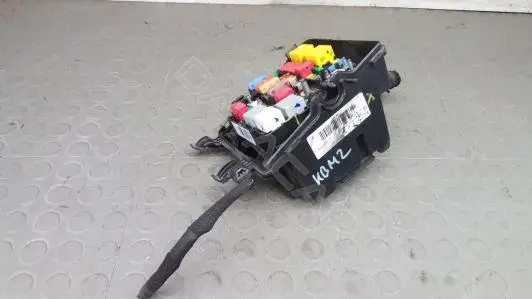 Блок предохранителей KBM02M102