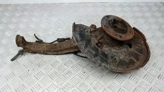 Поворотный кулак 9BM160901
