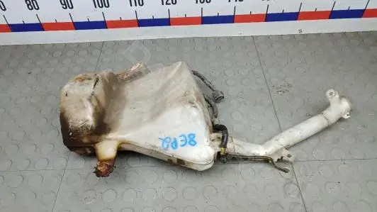 Бачок омывателя MN146209, MN182568