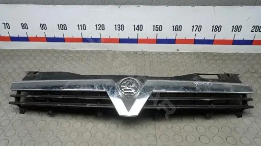 Решетка радиатора HOK89G101