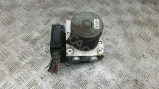 Блок управления АБС 589102p970