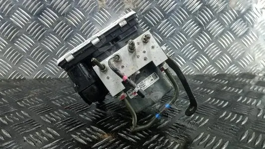Блок управления АБС 4670B582