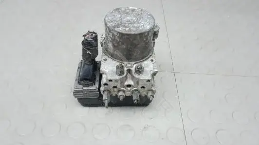 Блок управления АБС 1338000660
