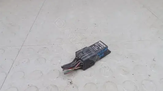 Реле свечей накала HBM10OK01