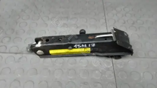 Домкраты 1T0011031D, 1T0011031E