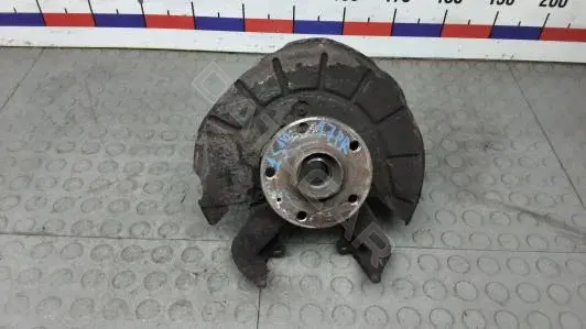 Поворотный кулак 1K0407256T